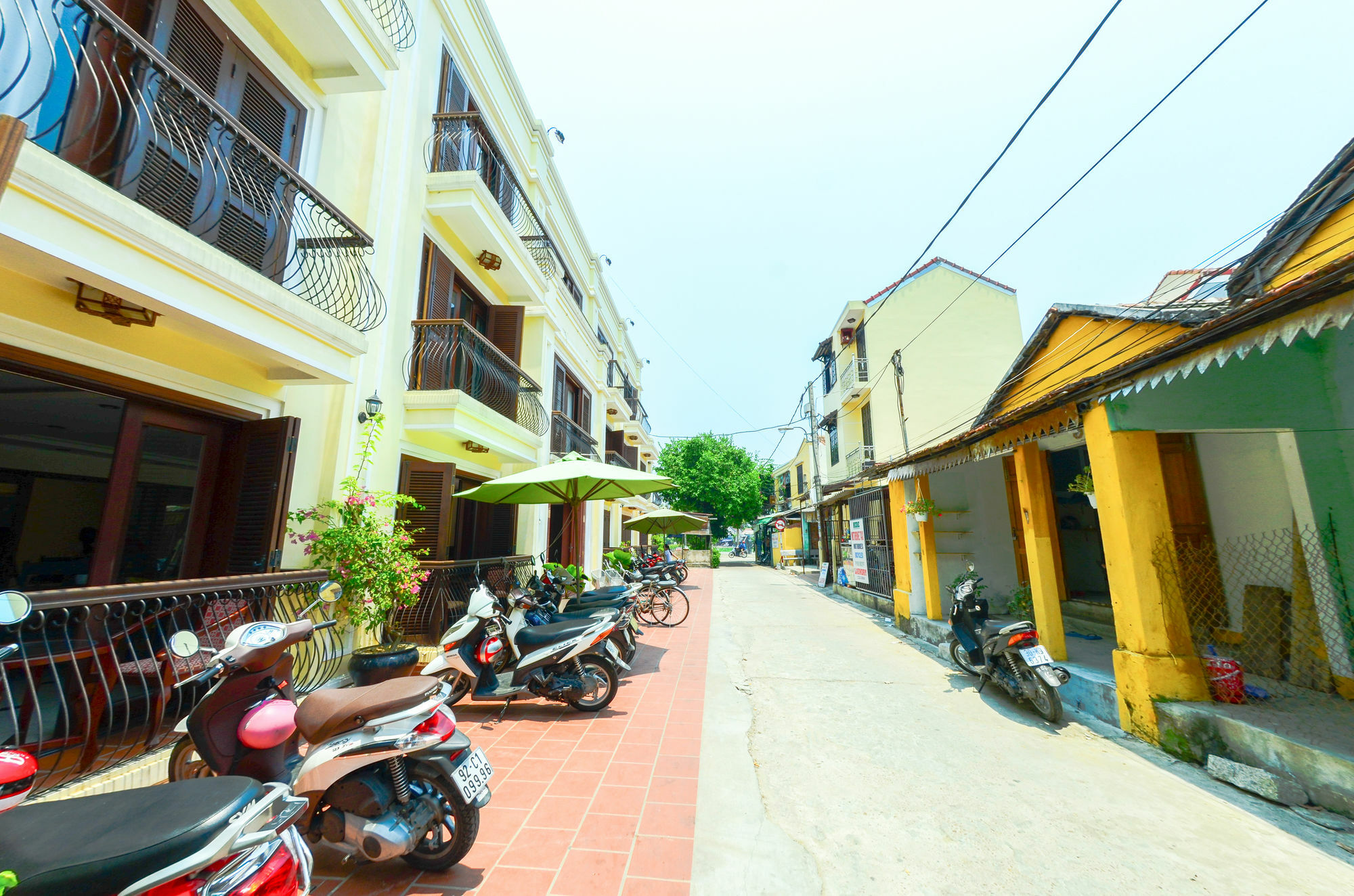 Golden River Hotel Hoi An Esterno foto